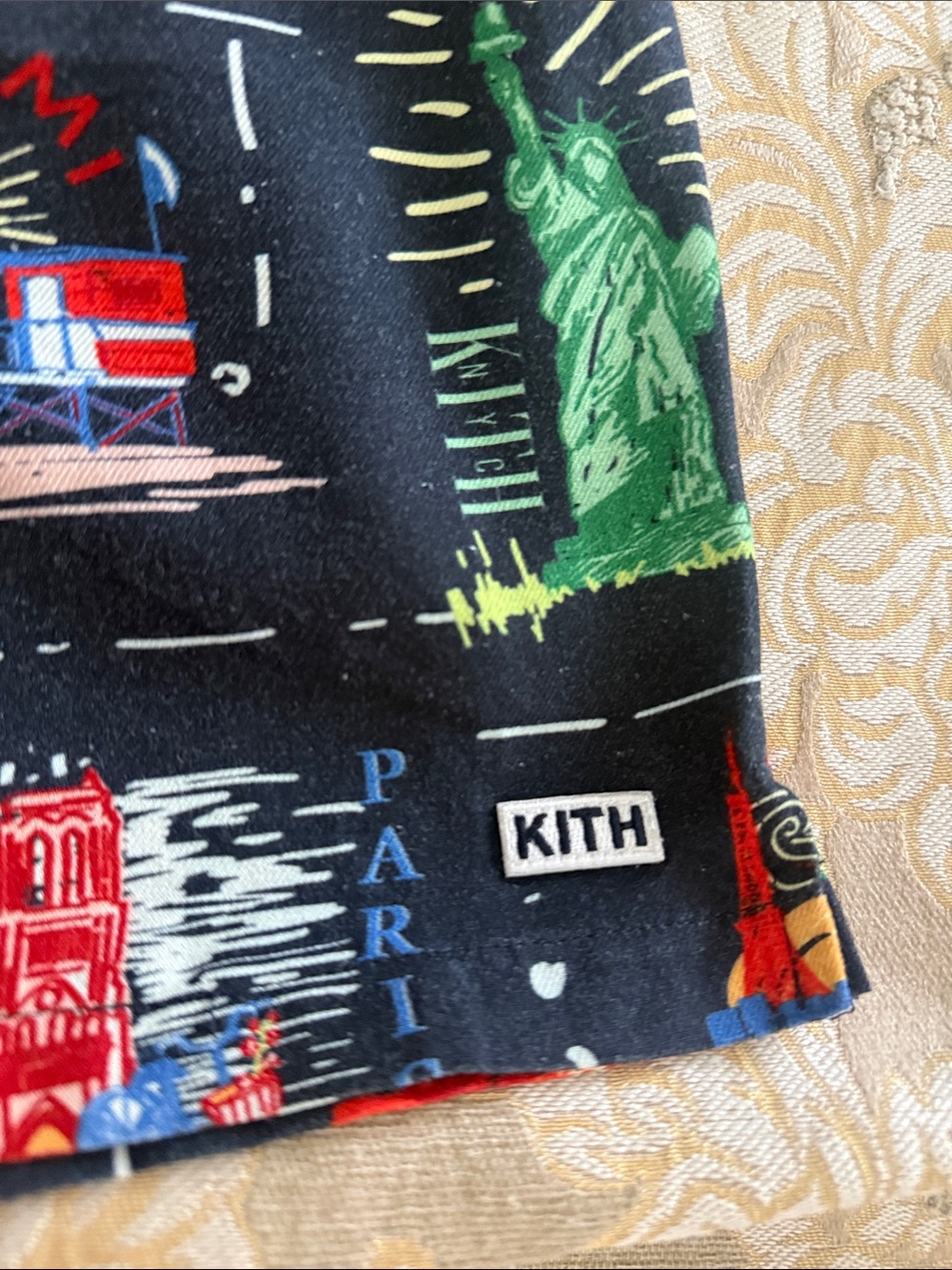 Kith- M - Picture 3 of 5